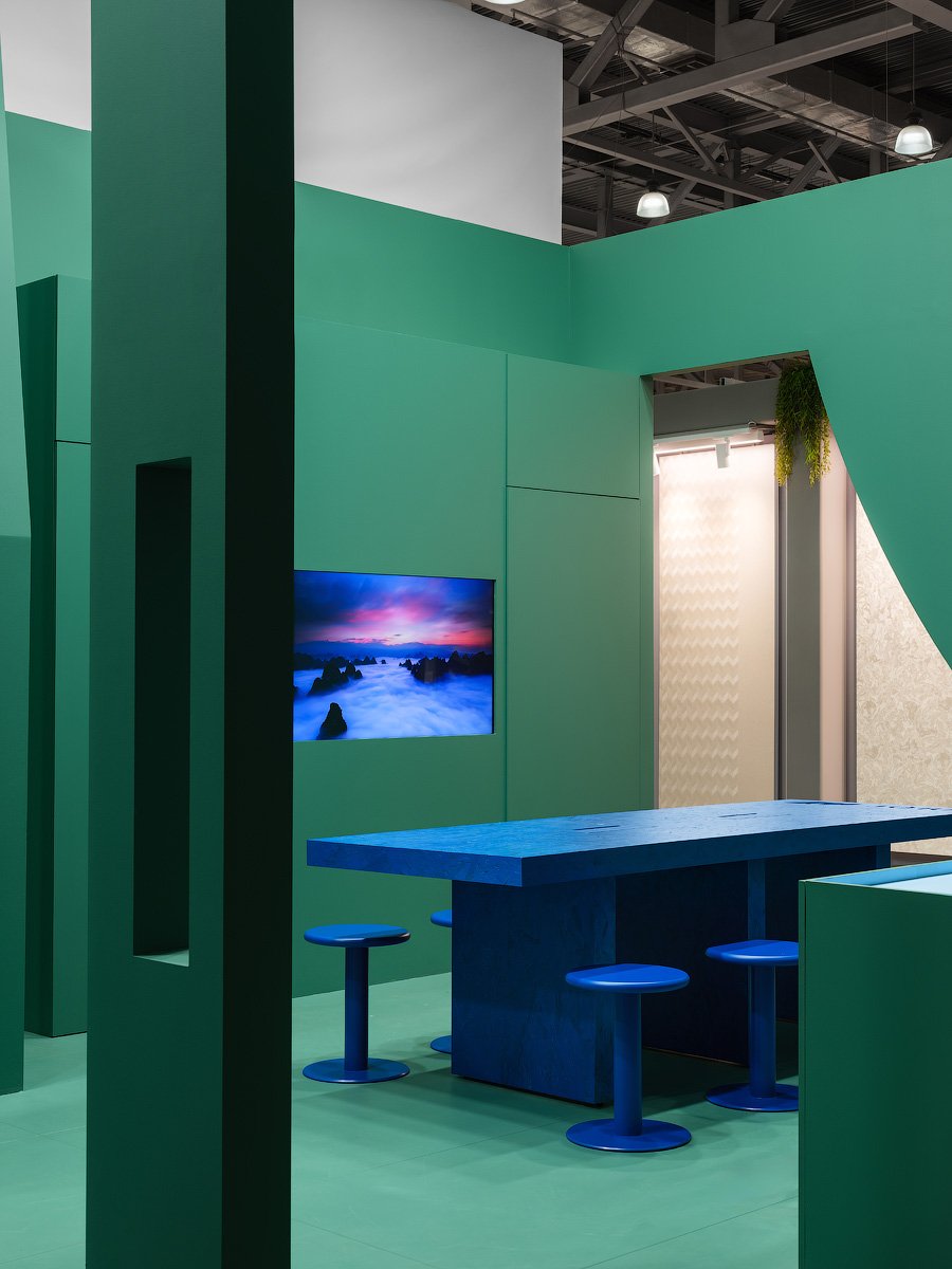 DCh_V12_Luxium_pavilion_aprl_26_19_web.jpg