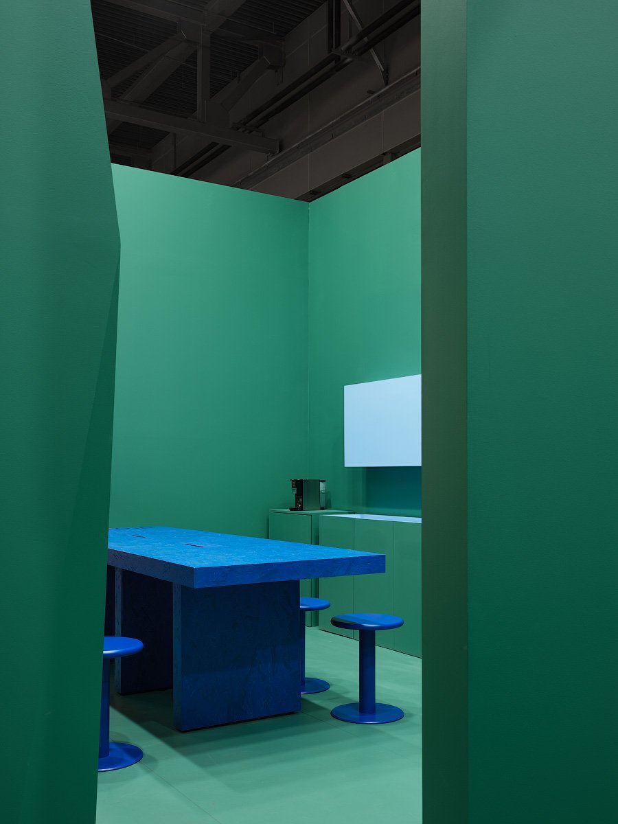 DCh_V12_Luxium_pavilion_aprl_26_27_web.jpg