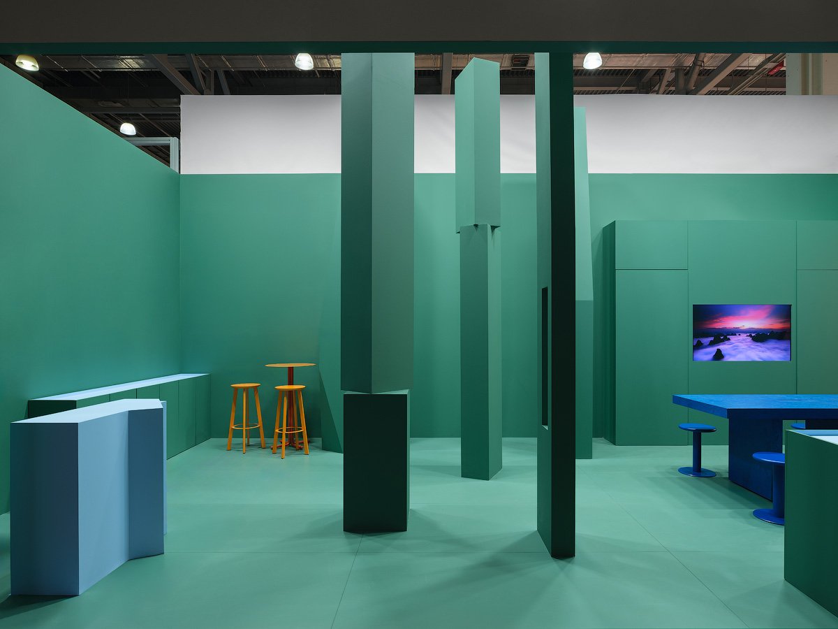 DCh_V12_Luxium_pavilion_aprl_26_3_web.jpg