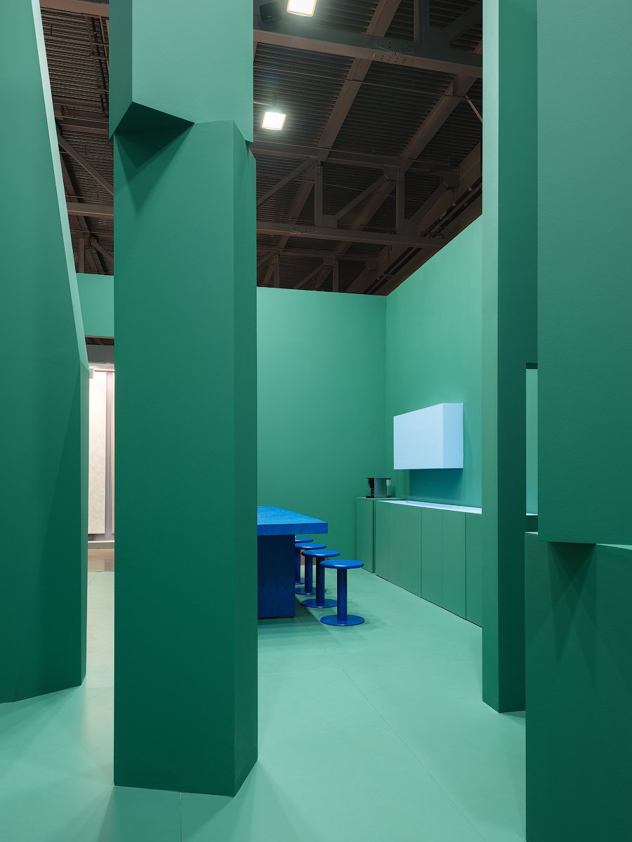 DCh_V12_Luxium_pavilion_aprl_26_7_web.jpg